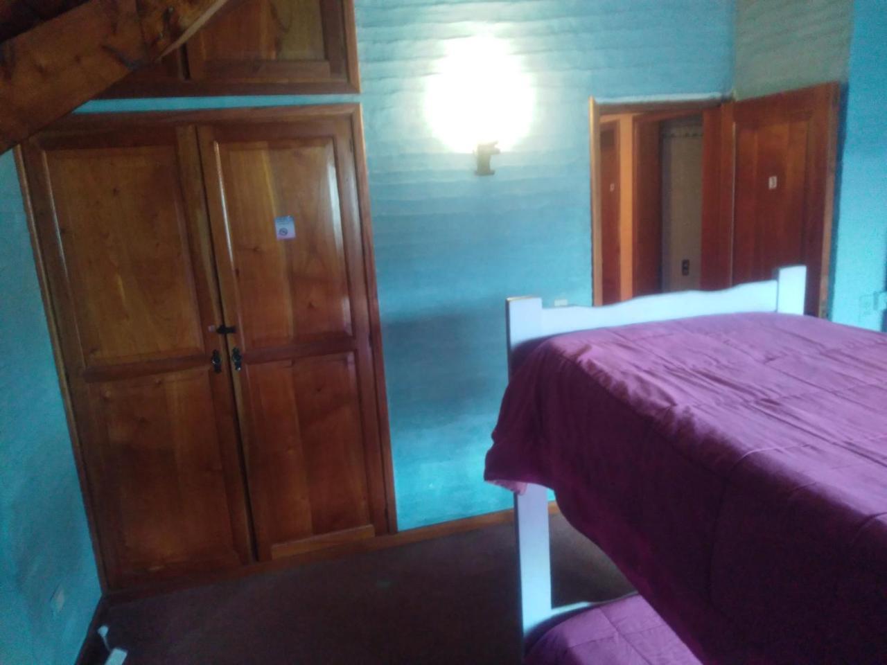 Universal Traveller'S Hostel San Carlos de Bariloche Extérieur photo
