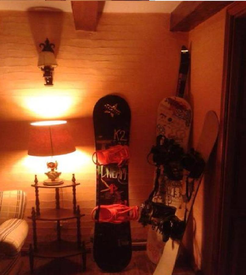Universal Traveller'S Hostel San Carlos de Bariloche Extérieur photo
