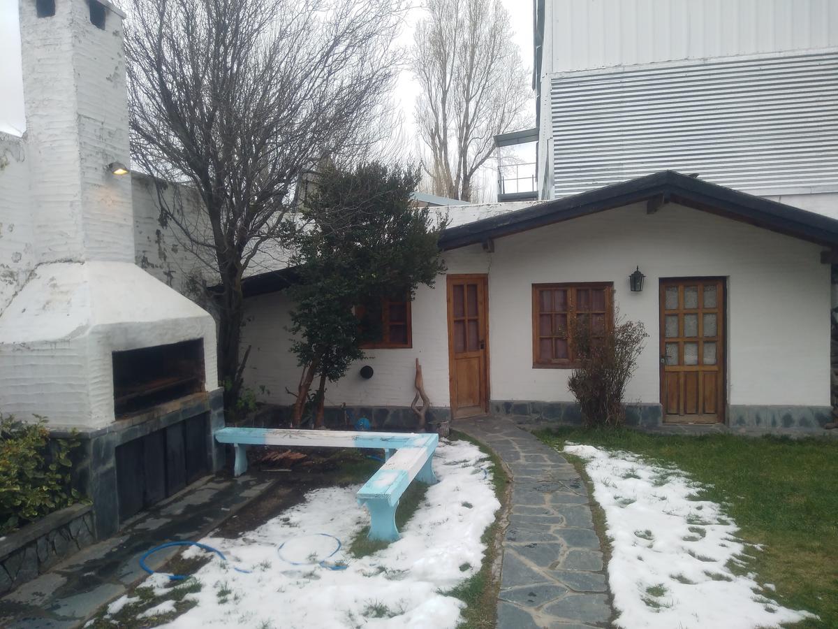 Universal Traveller'S Hostel San Carlos de Bariloche Extérieur photo