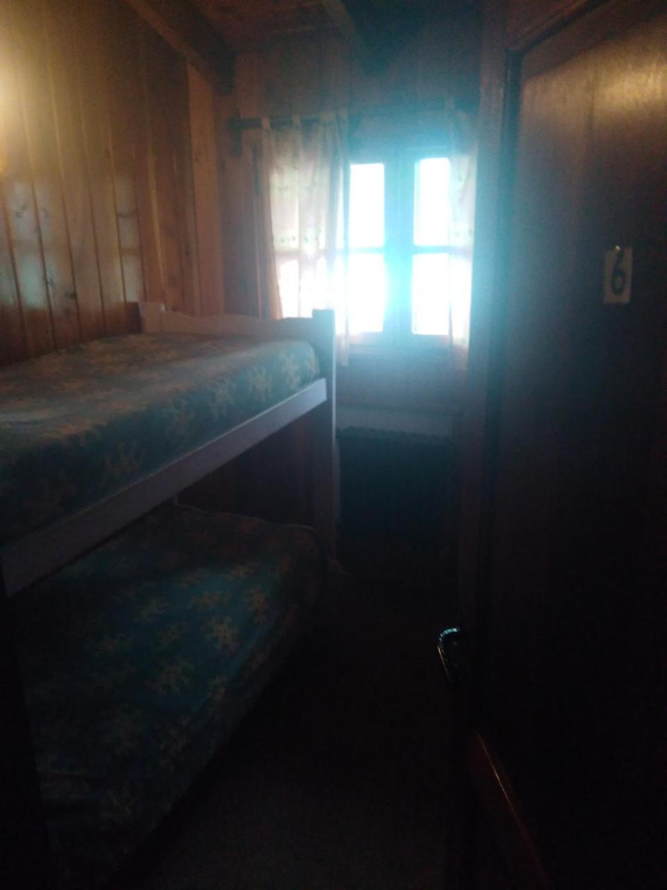 Universal Traveller'S Hostel San Carlos de Bariloche Extérieur photo